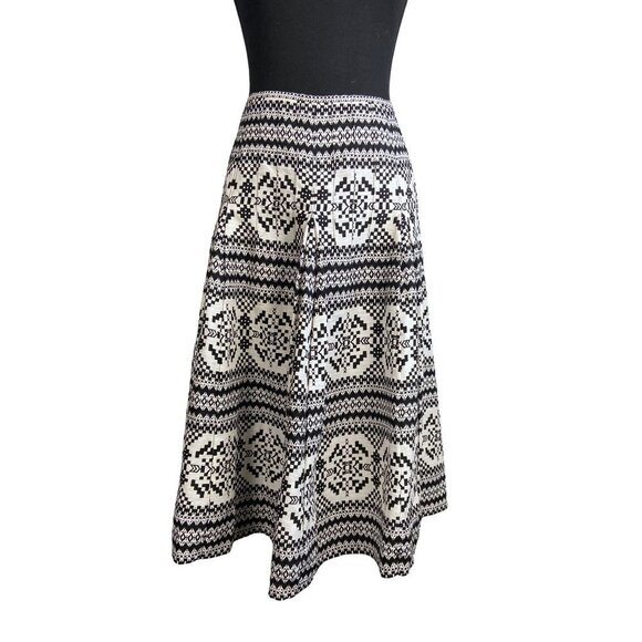 Nine West Vintage Boho Silk Blend Skirt - Size 12 - Monochrome, A-Line - Picture 2 of 6